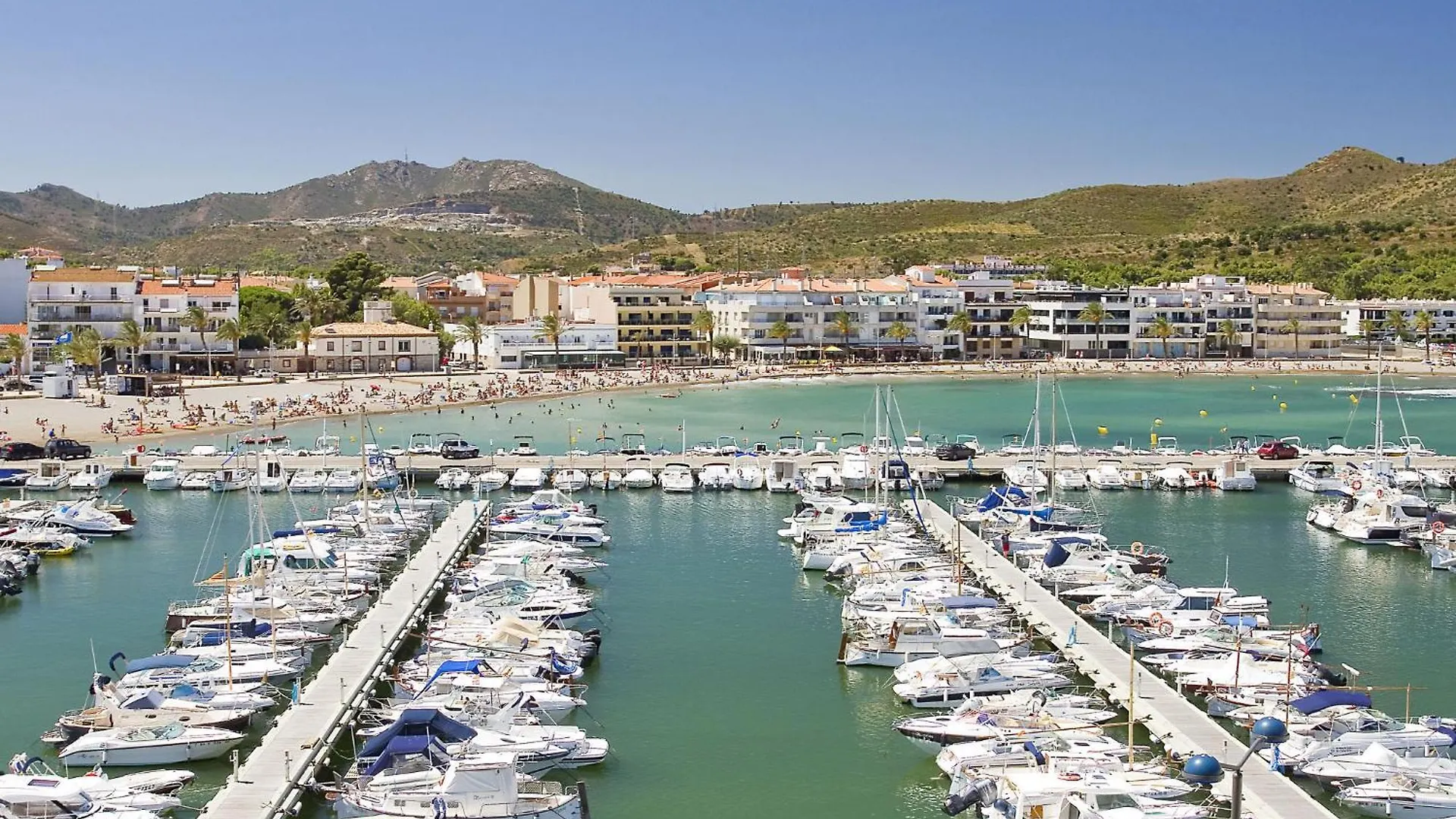 Apartment Graciosa Rojo By Interhome Llanca Spain